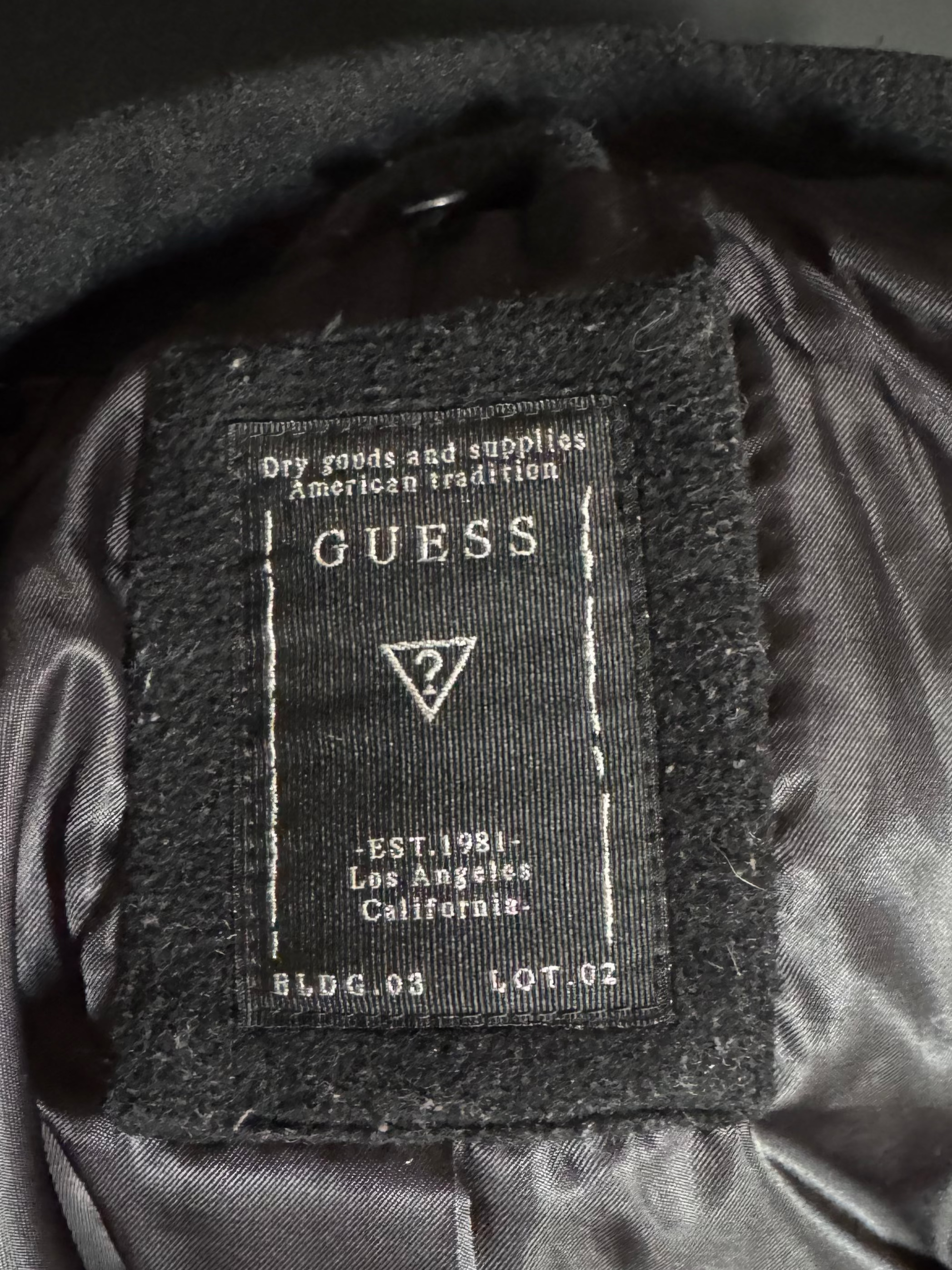 GUESS - CAPPOTTO