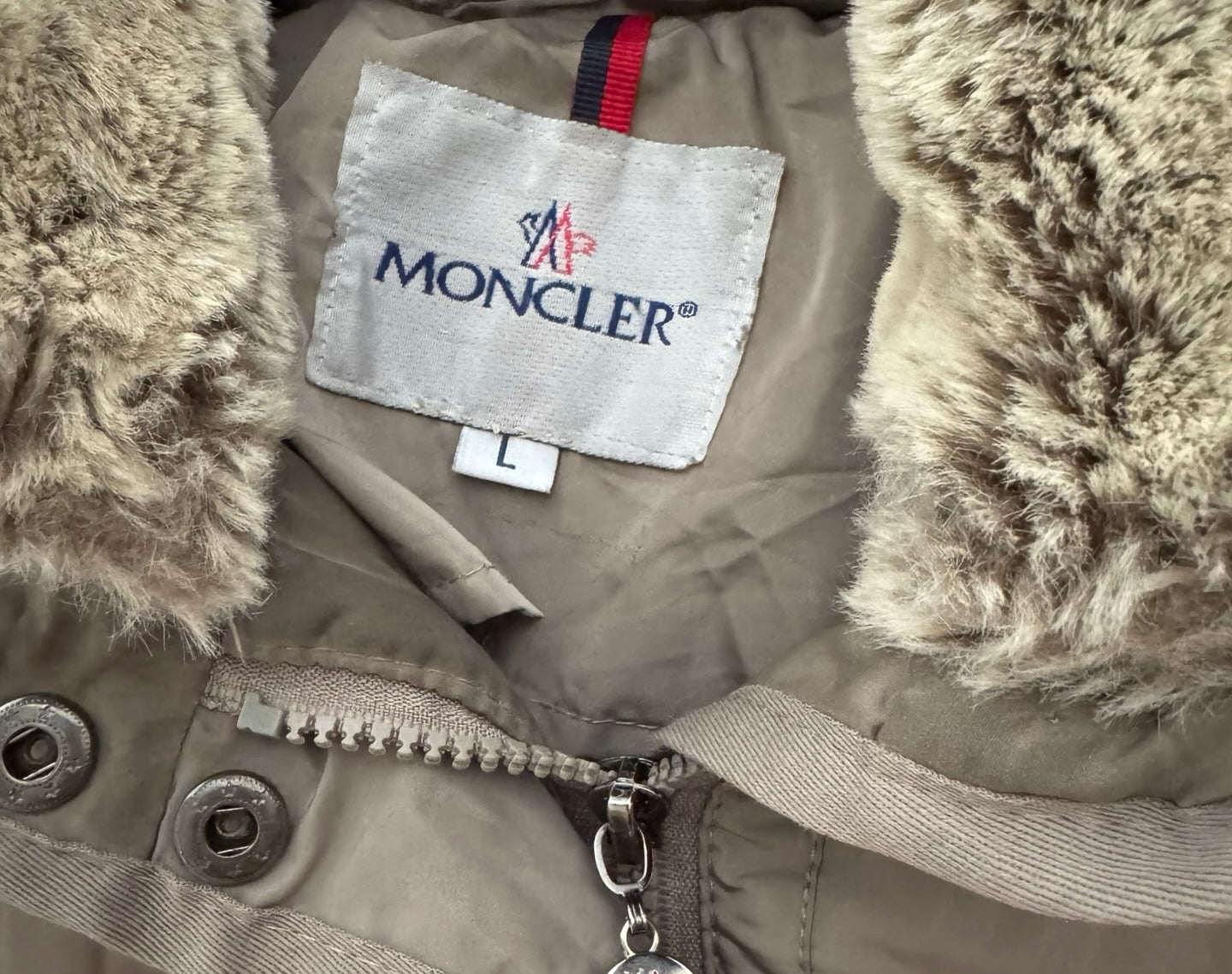 MONCLER-GIUBBOTTO