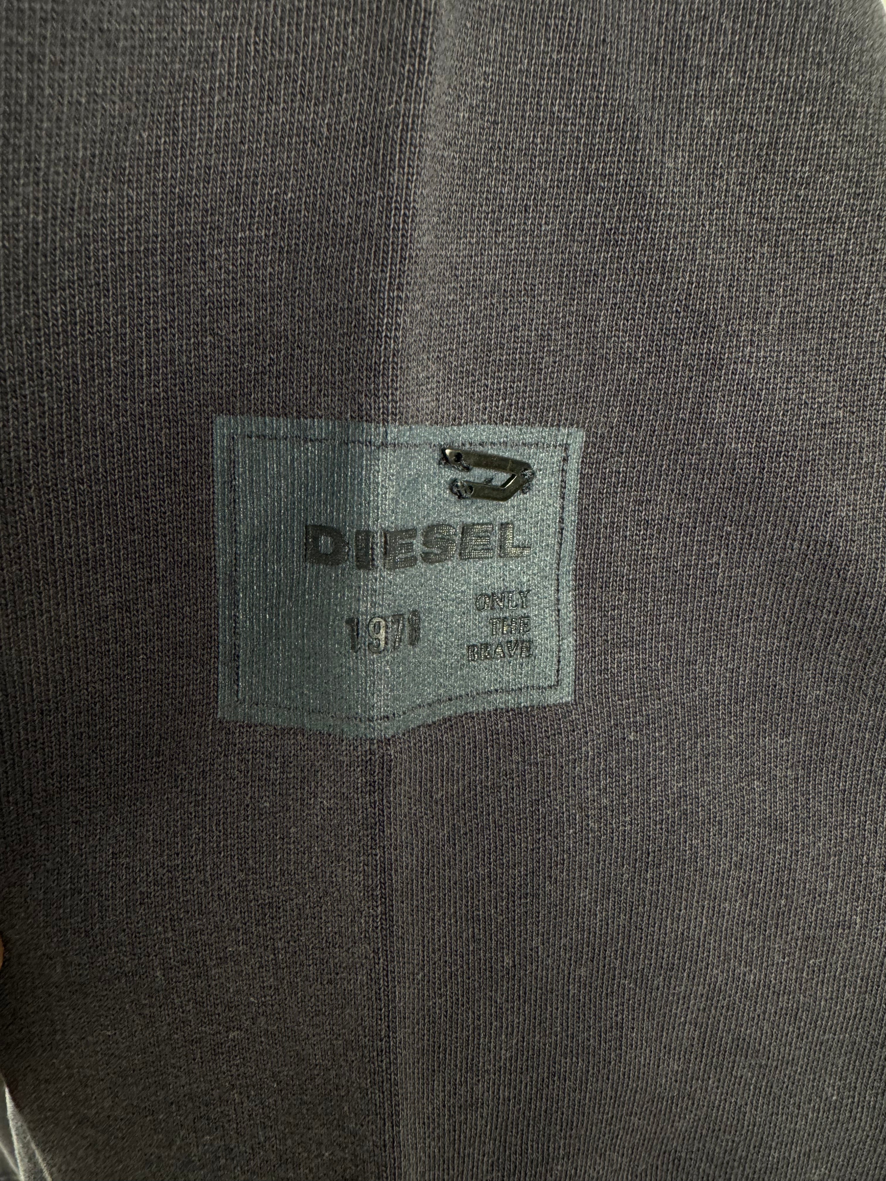 DIESEL - FELPA CON ZIP E CAPPUCCIO