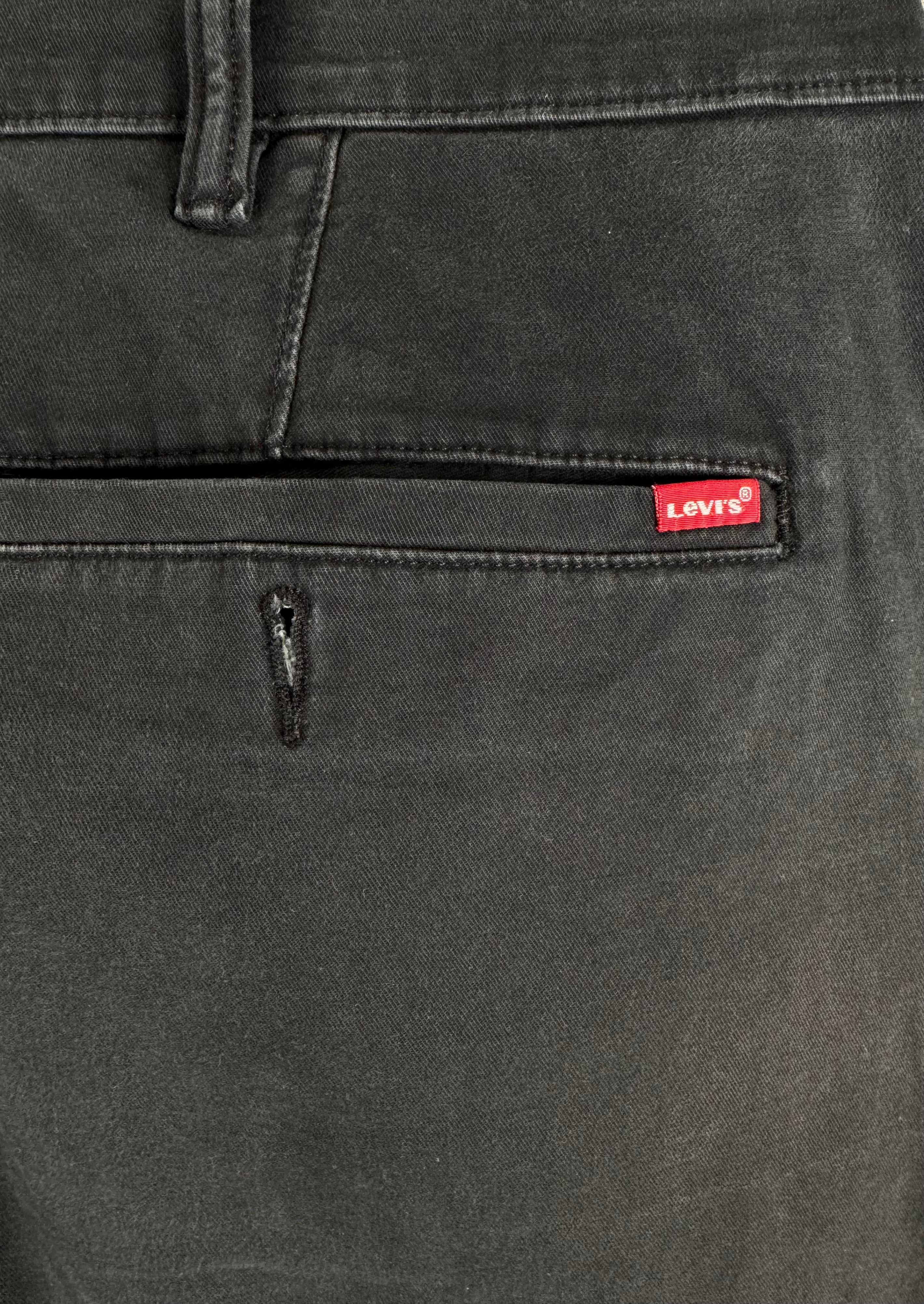 LEVI'S - PANTALONE NERO (Cod. 1521)