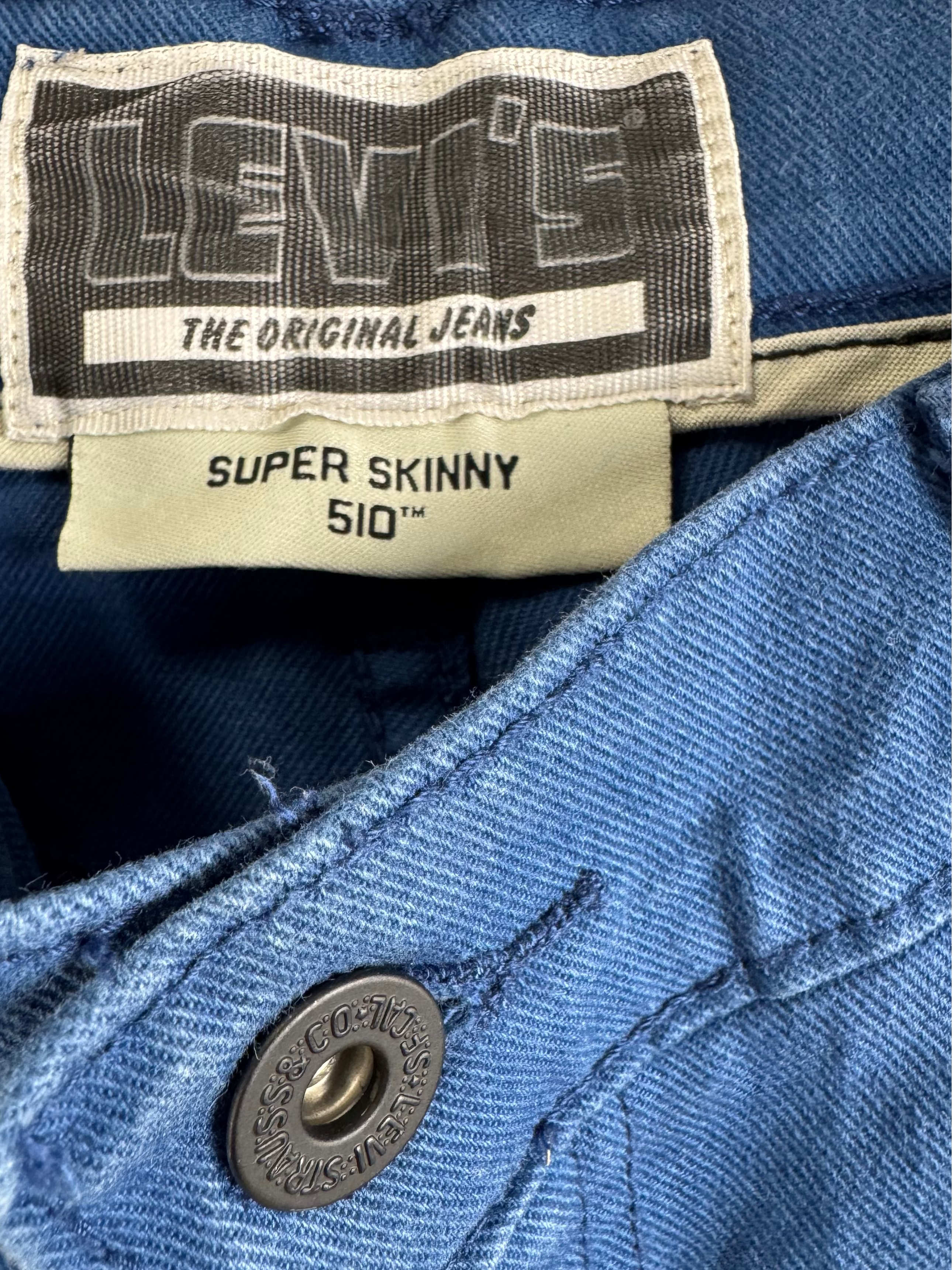 LEVI'S - JEANS IN DENIM BLU CHIARO (Cod. 1818)