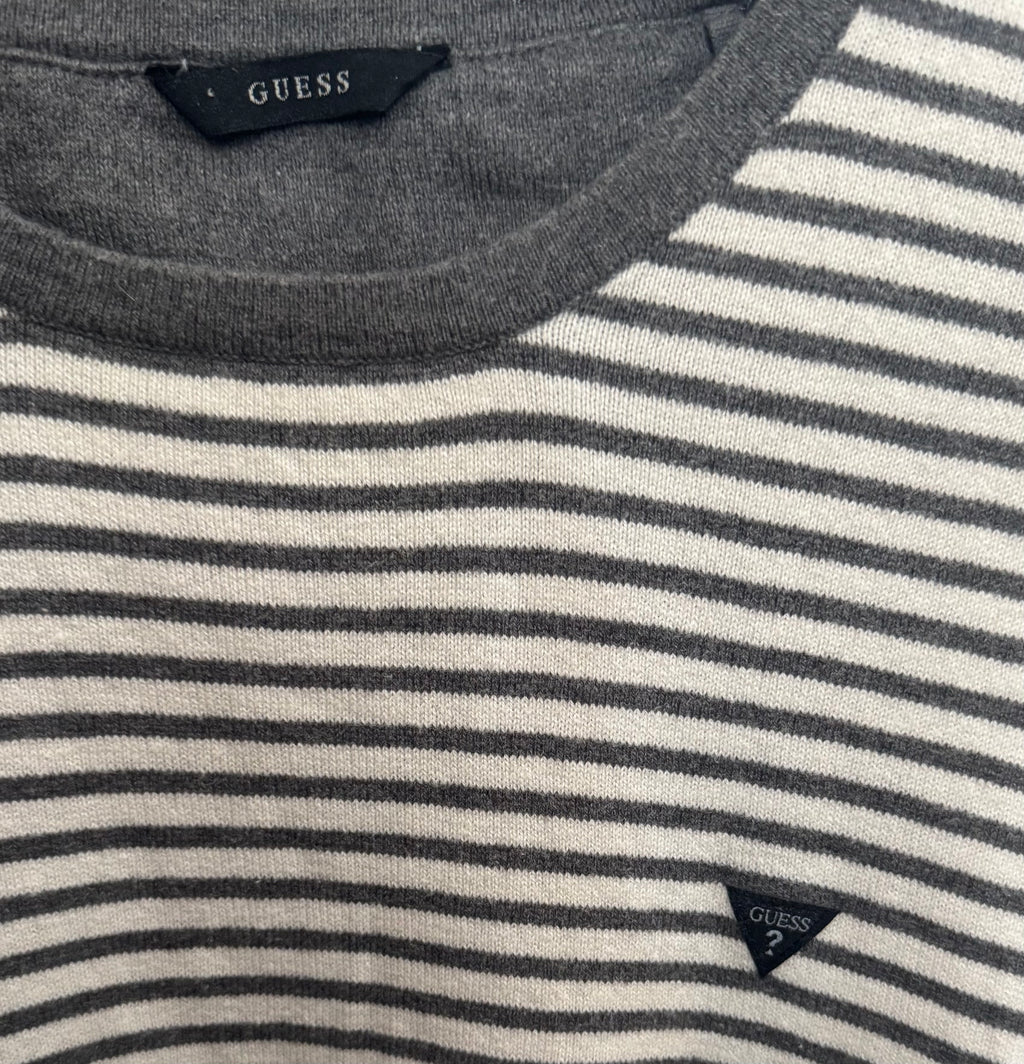 GUESS- PULLOVER A RIGHE