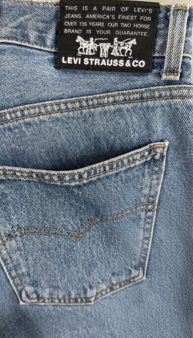 LEVI'S - JEANS IN DENIM BLU MEDIO (Cod. 1423)